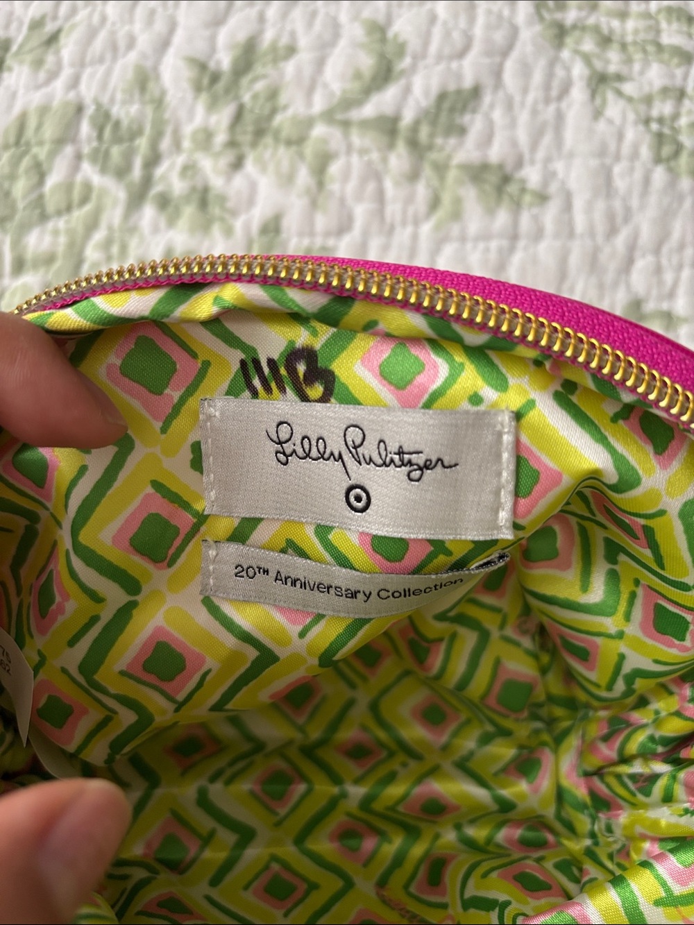 Lilly Pulitzer travel clutch - Picture 3 of 3